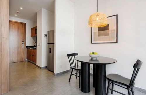 Cuauhtemoc Apartment | 37th-Floor Studio with Skyline & Reforma Views