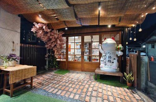 Fengshan District Hostel | 38 m² Hostel ∙ 4 guests