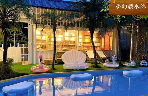 Dongshan Hotel | 390 m² Motel ∙ 3 bedrooms ∙ 14 guests