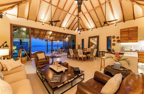 Santa Maria Huatulco Villa | 3BR Luxury Villa | Pool & Panoramic Ocean Views