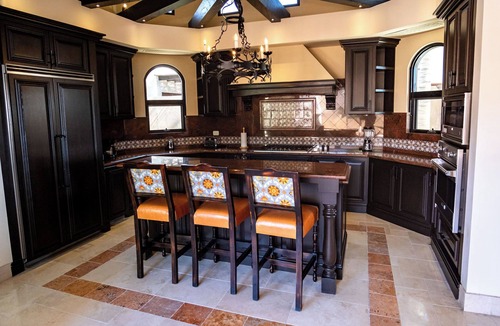 Paraiso Escondido Villa | 4 BR Beachfront Paradise at Novaispania