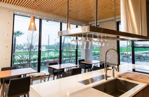 Dongshan Hotel | 40 m² Motel ∙ 127 guests