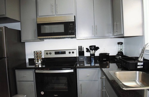 Weslaco Apartment | 40 Min from South padre Island -10 min to Mercedes