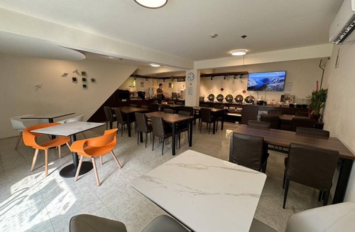 Xiaogang Hotel | 42 m² Hotel ∙ 127 guests