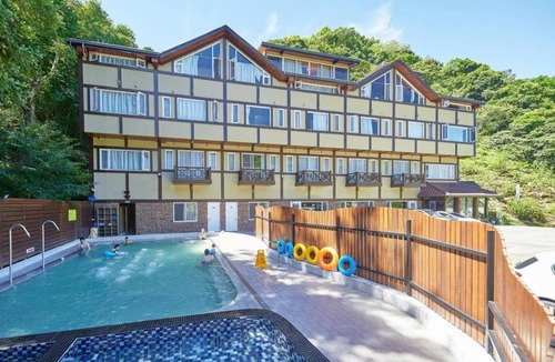 Ren'ai Hotel | 47 m² Motel ∙ 4 guests