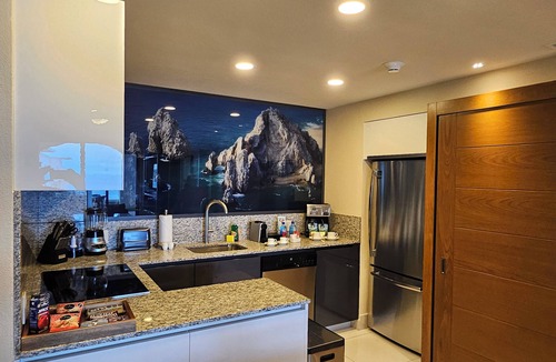 Palmilla Resort | 5-Star Elite Ocean View Residence 2 BD @ Villa La Valencia - Fun Lazy River