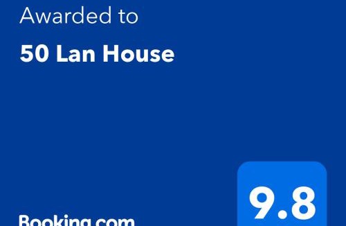 Yuanshan Bed & Breakfast | 50 Lan House