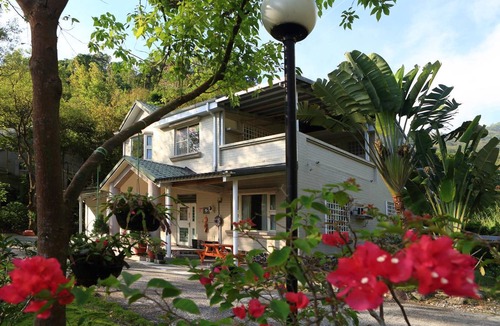 Yuli Hotel | 50 m² Motel ∙ 4 guests