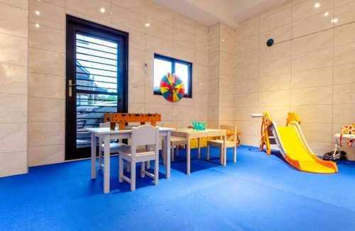 Dongshan Hotel | 51 m² Motel ∙ 4 guests