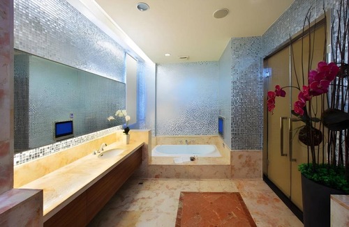South District Hotel | 66 m² Motel ∙ 6 guests