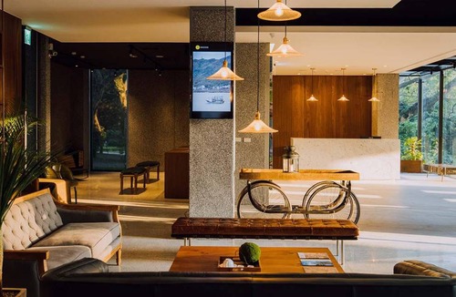 Zhongzheng Hotel | 69 m² Hotel ∙ 4 guests
