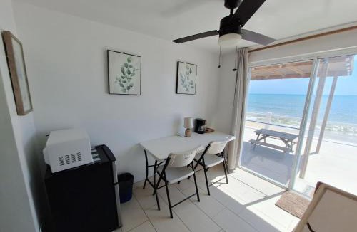 San Felipe Hotel | #7 Beach Front Private Room