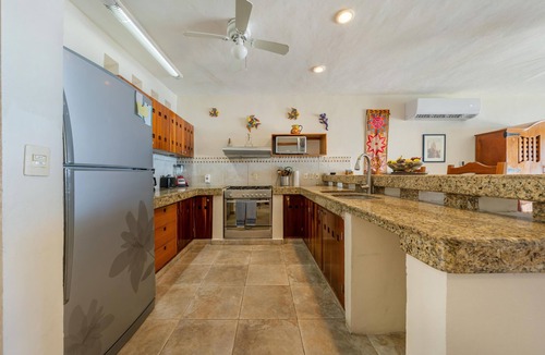 Centro - Supmza 001 Villa | 7 BR Oceanfront Villa w/Private Pool