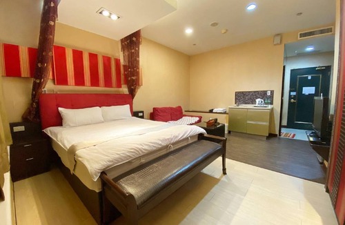 Kaohsiung City Centre Hotel | 72 m² Motel ∙ 6 guests