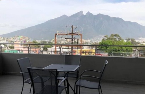Monterrey Apartment | 9. Suite con Terraza Privada/Vista/Abierto Tenis
