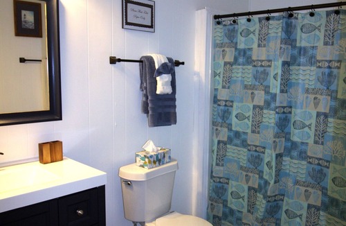 Port Mansfield Cabin | 901 Mansfield - Cute 2 Bedroom/1.5 Bath inside R&R RV Park