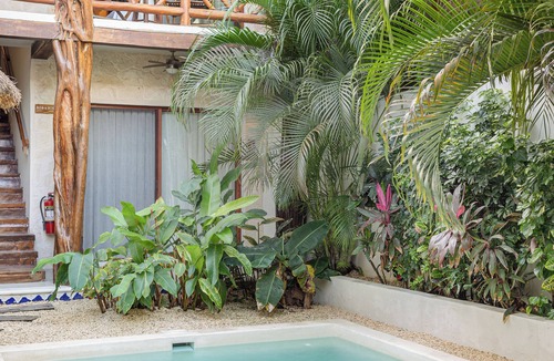 La Veleta Villa | 9BR Villa | Sleeps 24 | Private Pool + Rooftop | Concierge & Breakfast Included