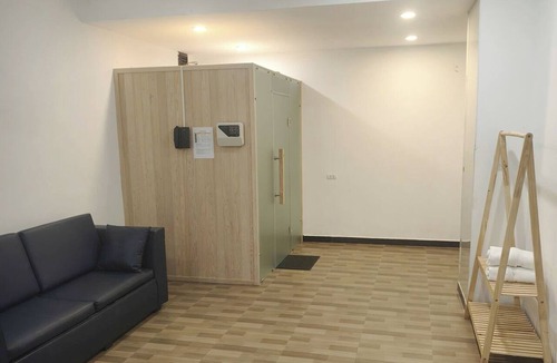 Tu Liem Hotel | A25 Premium Hotel - 16 Mieu Dam