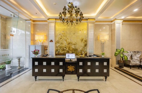 Phuong 6 Hotel | A25 Premium Hotel - 06 Trương Định