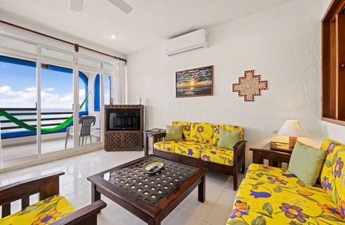Akumal Condo | Absolute Beachfront - 3 Bedroom Condominium at Del Sol