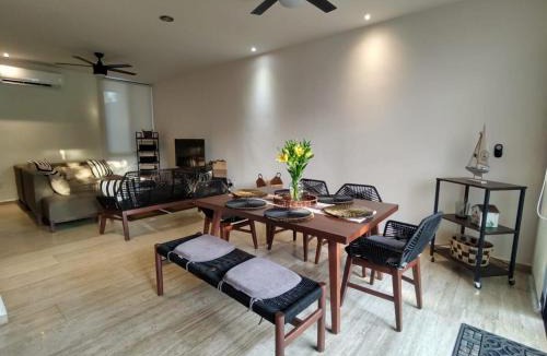 Montecarlo House | Acacias Residence
