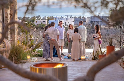 Cerritos Villa | Acueducto Baja · Luxury Villa · Cerritos Beach, El Pescadero · Sleeps 14
