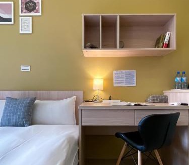Central District Hotel | Adagio Hostel