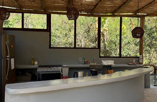 Mazunte House | Air-Conditioned Room in a Natural Setting