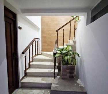 Zona 7 Apartment | Aislado y Relajante cerca Peri, Mira, Majadas, Barrondo H15