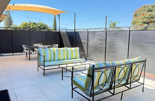 San Antonio Tlayacapan House | Ajijic Modern 1 Bed Home -Great location-Patio-Gym-Pickleball Court-Golf Cart