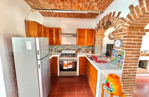 Ajijic House | Ajijic Rooftop Retreat + 5 Bedrooms