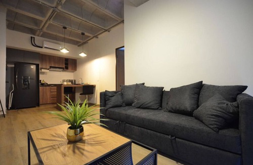 Monterrey Centro Apartment | ¡Alberca, gym y asadores!/Barrio W/4 personas