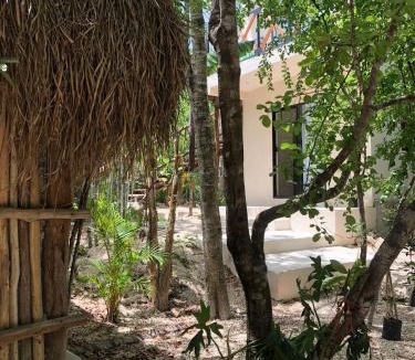 Francisco Uh May Bed & Breakfast | Aldea Yuyu
