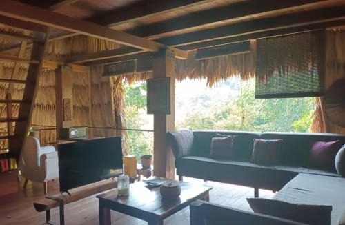 El Remate Hotel | Alice Guesthouse