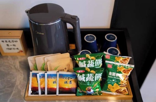 Alishan Apartment | Alishan See You Soon Mountain View Quad Room with Balcony