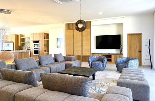 La Ribera Villa | All Inclusive Beachfront Estate Perla Special