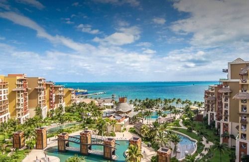 Puerto Juarez Villa | All-inclusive luxury family-friendly getaway in Cancun for Christmas