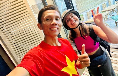 District 3 Hostel | ALOHA SAIGON HOSTEL - Less-touristy location, Spacious rooms, Bathroom with a glass partition, airport - train station proximity