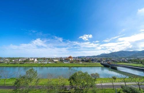 Dongshan House | Along the River B&B