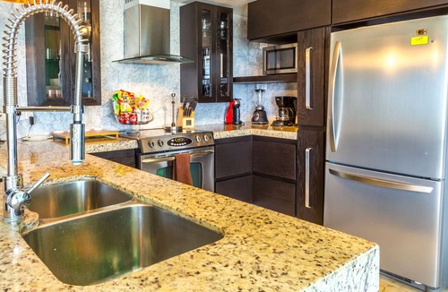Puerto Juarez Condo | Amazing El Presidente Penthouse @ The Elements by BRIC