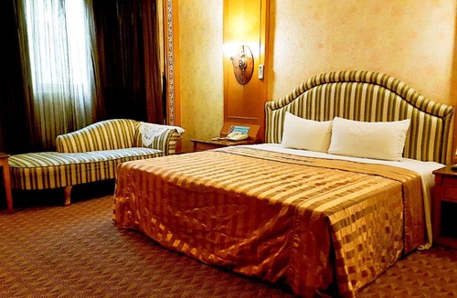 Nantun District Hotel | Amazing Golden Hostel