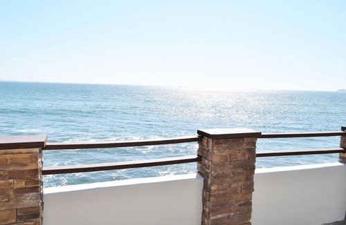 El Sauzal House | Amazing Ocean Front Eco-Cove House!