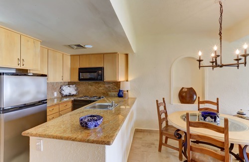 San Jose del Cabo Condo | Amazing Ocean Front Location