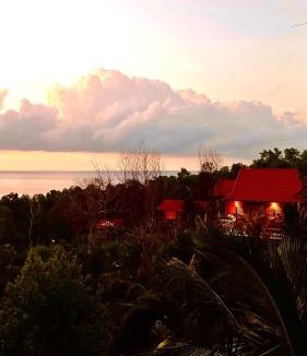 Ham Ninh Ski Chalet | Amazing sunrise over wooden house at the East