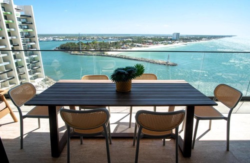 Progreso Municipality Apartment | Amazing sunsets from the top of the Ocean at Yucalpeten Marina Resort