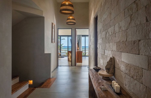 Akumal Villa | Amazing Villa in Akumal heated jacuzzi for 15 people!