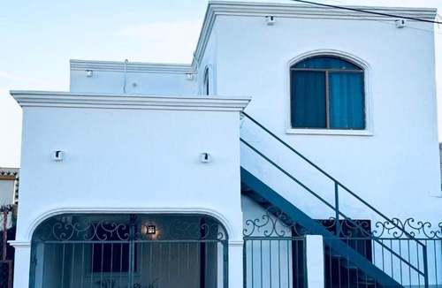 Hermosillo Apartment | Amplio Departamento, Moderno, cerca de Ford motor company