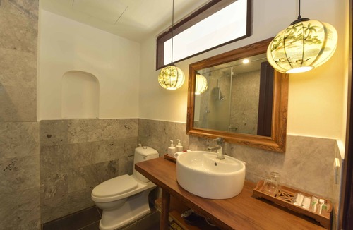 Cam An Hotel | An Bang Beach Villas