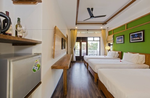 Cam An Hotel | An Bang Beach Villas