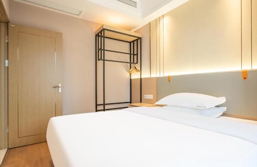 Chengdu City Centre Hotel | Anara Aparthotel Chengdu Chunxi Road